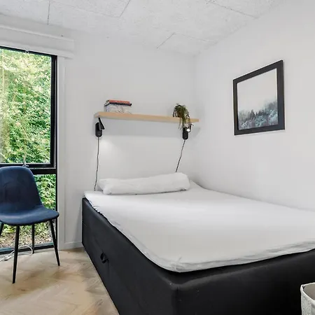 Pet Friendly In With Jacuzzi Ebeltoft